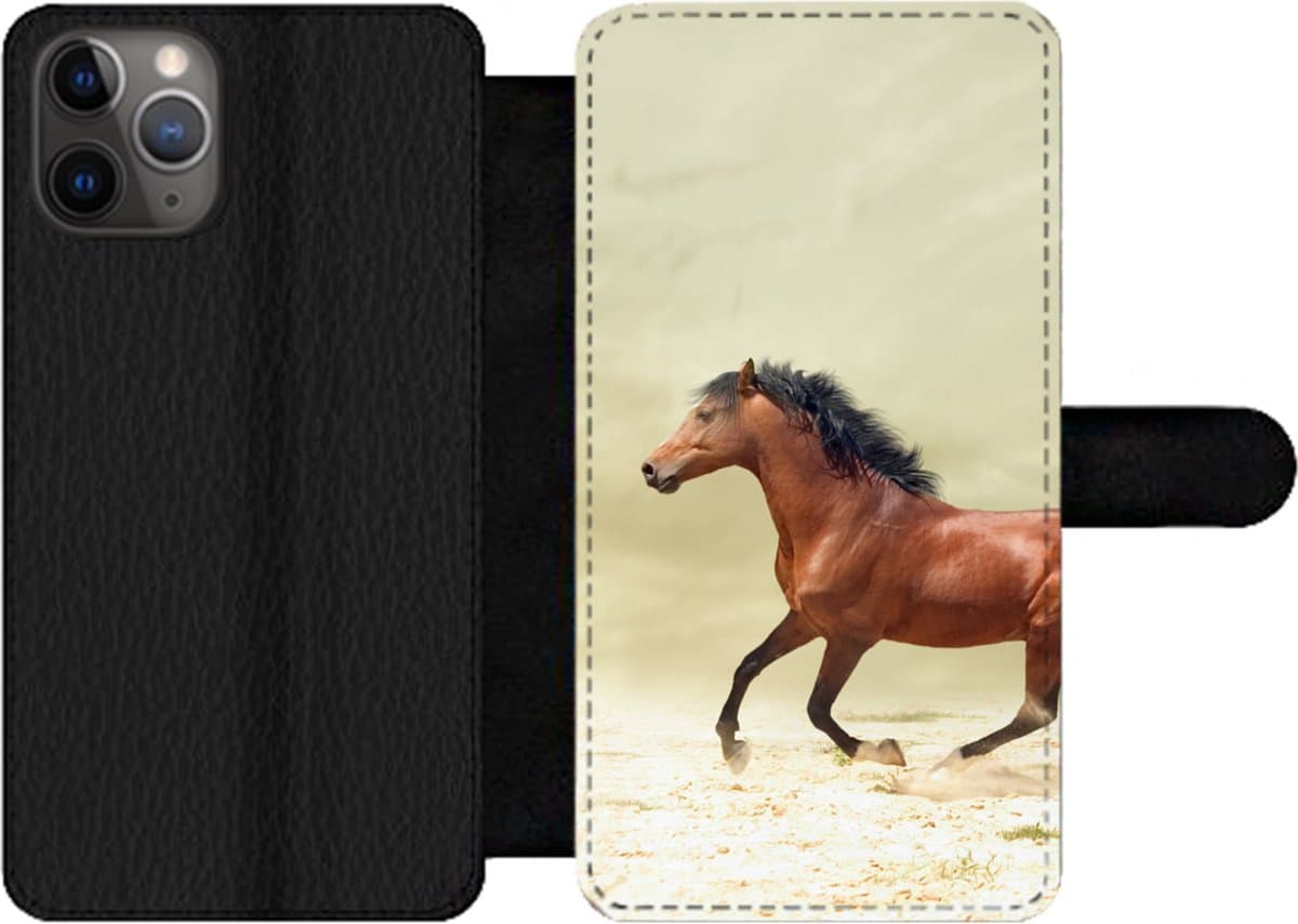 Telefoonhoesje Geschikt voor iPhone 11 Pro telefoonhoesje - Paard - Stof - Zand - Met vakjes - Wallet case met magneetsluiting