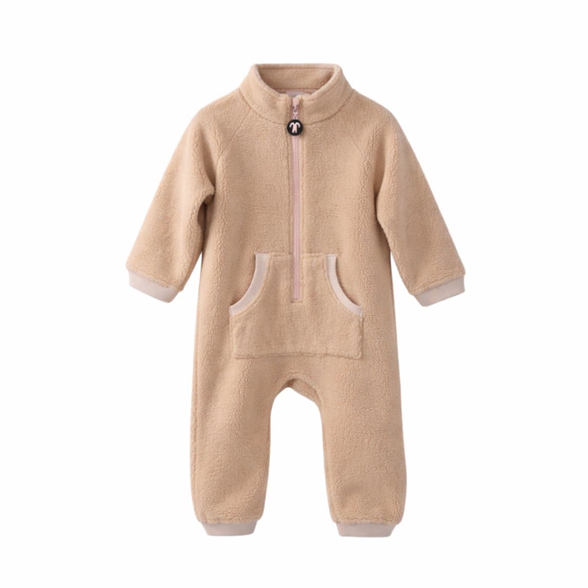 Ducksday - Fleecepak - Onesie voor kinderen - unisex - Lichtbruin - maat 116/122 - PFAS vrij - Recycled Polyester - Duurzaam