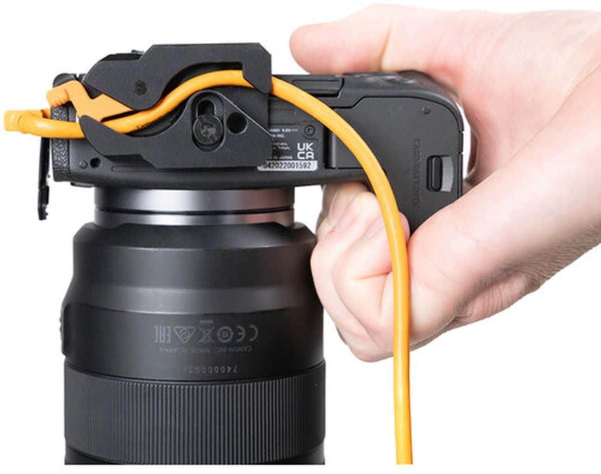 Tether Tools Leverlock and Cable Kit 10G USB-C to USB-C 4.6m Straight To Straight Black