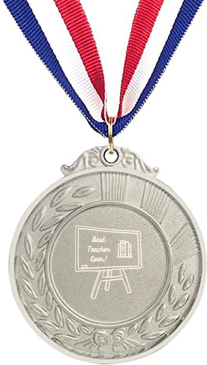Akyol - best teacher ever medaille zilverkleuring - Docent - leraar/ lerares cadeau - afscheidscadeau docent - bedank cadeau - meester bedankt - collega kado