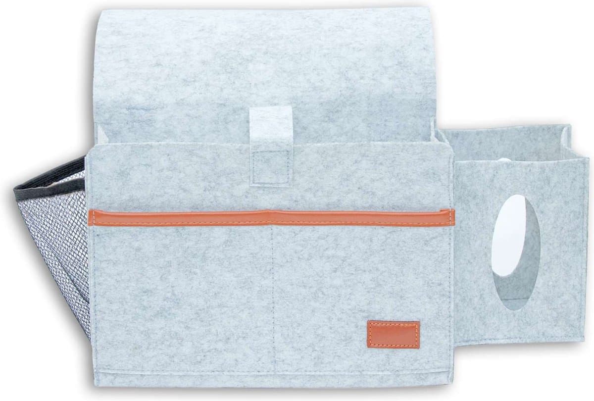 Intirilife Bedtas, Nachtkastje Zak van vilt in Lichtgrijs - 41 / 29 x 11.3 x 19.5 cm - Zak voor Sofa Armleuning, Organiser voor Telefoon, Tablet, Boek, Opberging