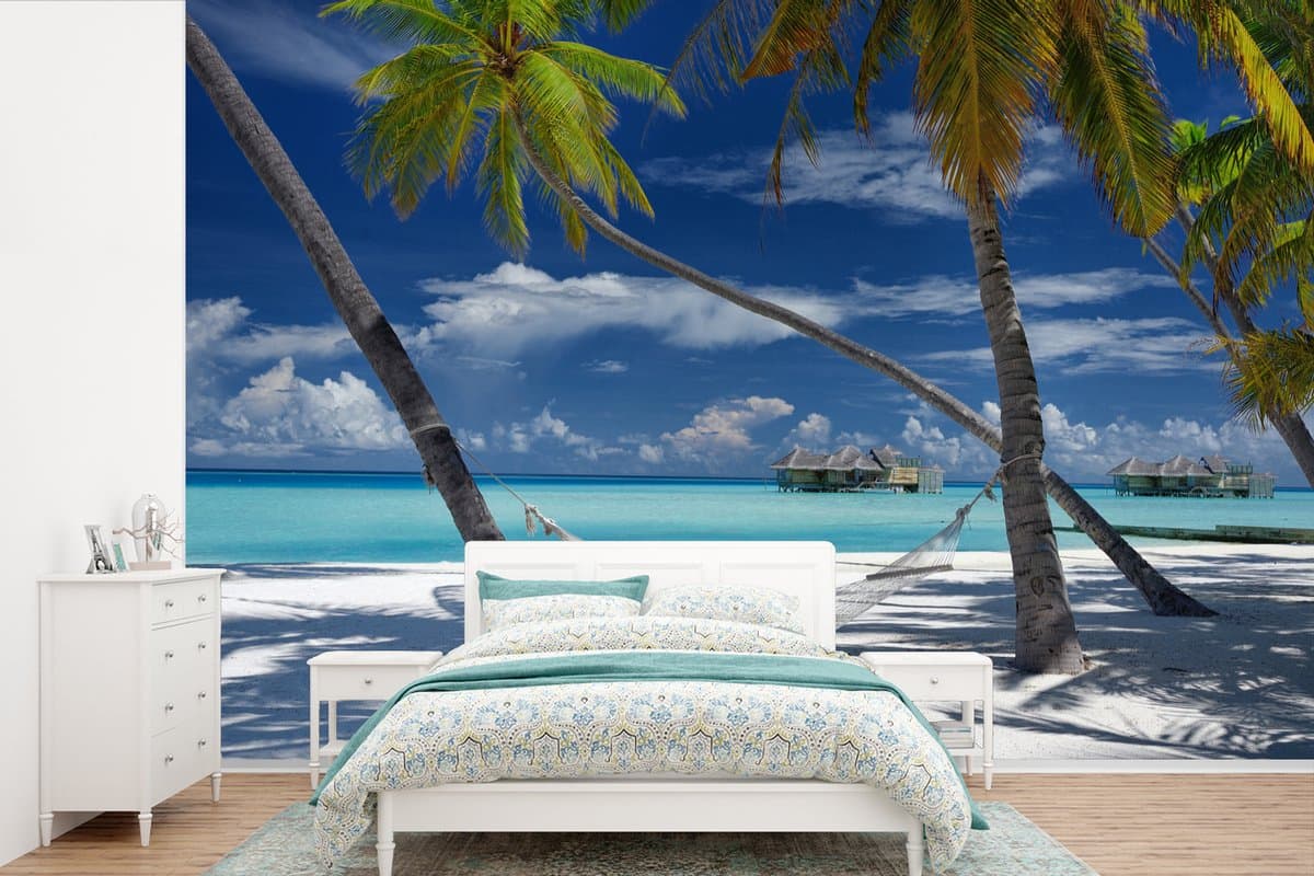 Behang - Fotobehang Strand - Zomer - Hangmat - Breedte 600 cm x hoogte 400 cm