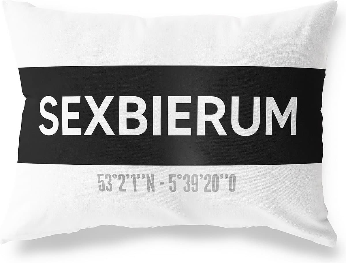 Tuinkussen SEXBIERUM - FRIESLAND met coördinaten - Buitenkussen - Bootkussen - Weerbestendig - Jouw Plaats - Studio216 - Modern - Zwart-Wit - 50x30cm
