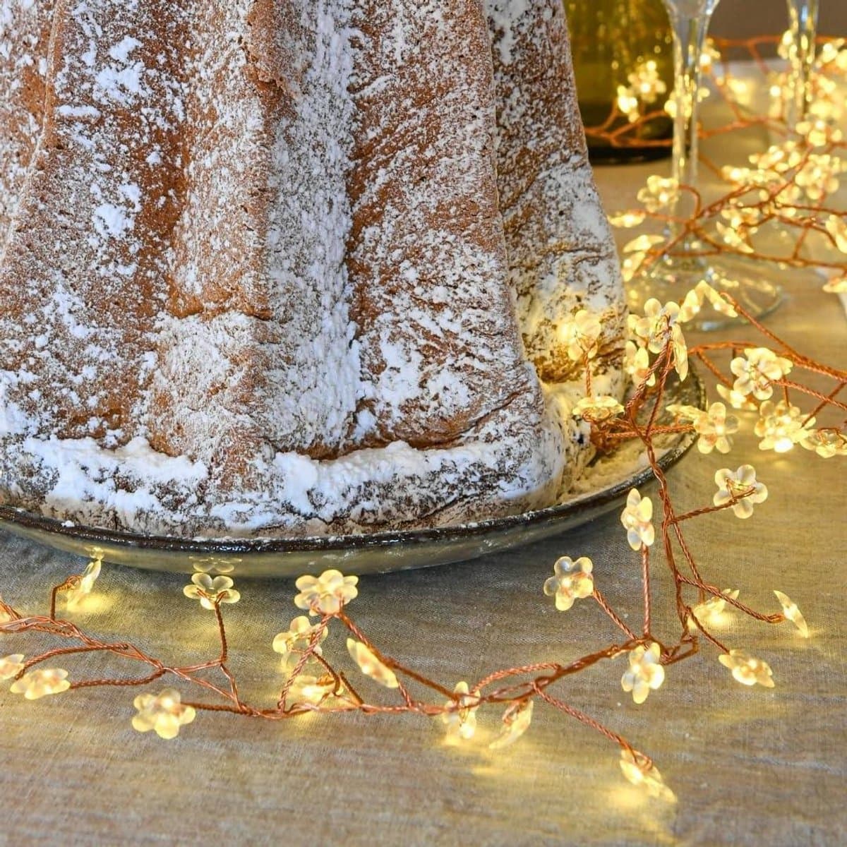 Decoratieve lichtketting - Bloemenverlichting - Feestelijke sfeer - Ingebouwde timer - 2 meter - Geel