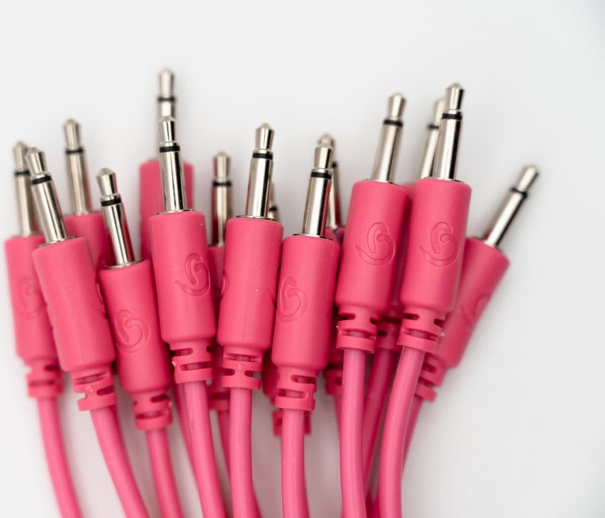 Bowl Modular - 15 patchkabels voor eurorack - recht - 60 cm - roze