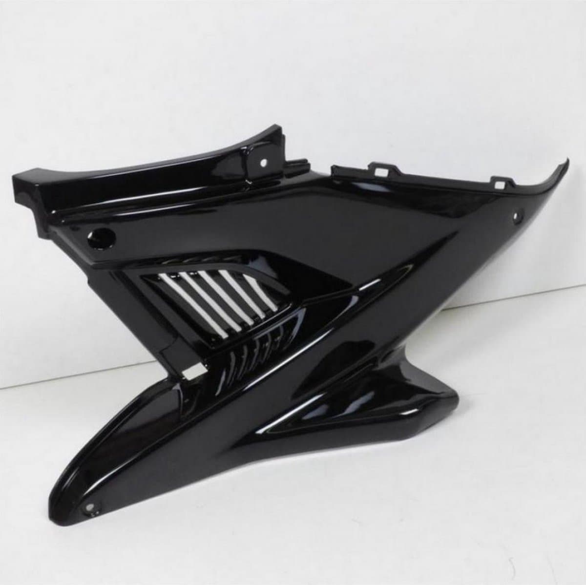 linker zijafdekking één voor scooter mbk 50 nitro 1997-2012 glanzend zwart / yj-8960 l nieuw