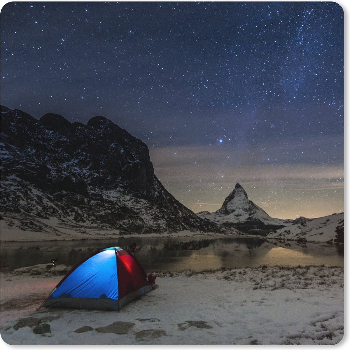 Muismat XXL 60x60 cm - Bureau onderlegger - Bureau mat Alpen - Sterrenhemel - Tent - Bureaumat - Gaming mousepad xl - Bureaulegger groot - Computer deskmat