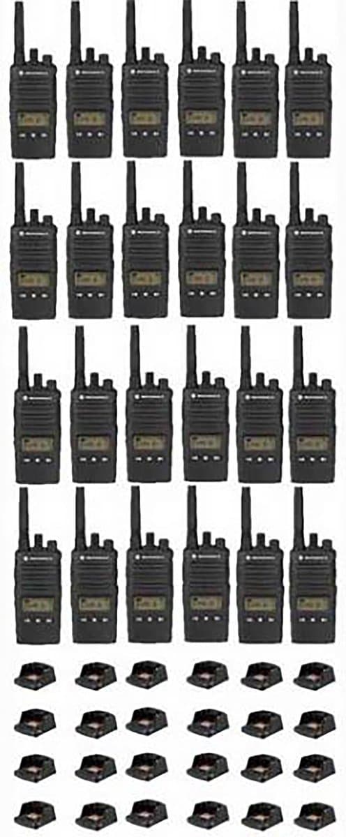 Set van 24 Motorola XT460 IP55 PMR446 Portofoon met tafellader