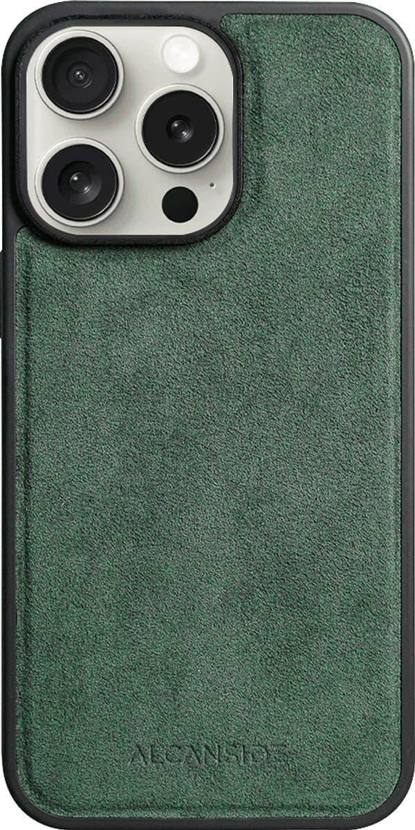 Alcanside Luxe Hoesje geschikt voor Apple iPhone 15 Pro – Magsafe 360° Shock Proof Telefoonhoesje – Premium Alcantara Case – 100% Optimale Bescherming – Back Cover Midnight Green
