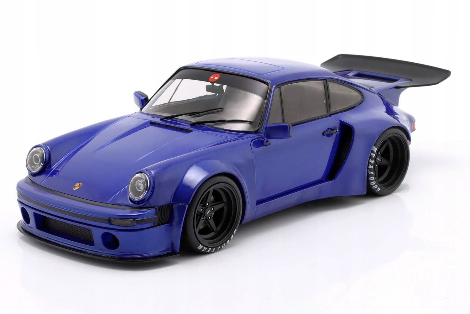 Modelauto 1:18 Donkerblauw Metaal - Tuning Coupe