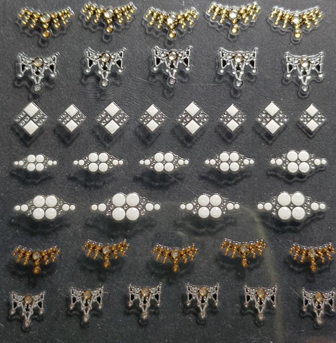 Nail Art Stickers - Nagel Stickers - Korneliya 3D Nail Jewels - NJ08 Lunula Crowns