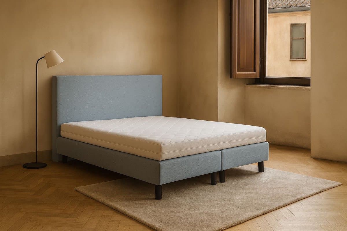 Boxspring Vendita vlak 150x220 cm Luxe Pocketvering Stof lichtblauw Gratis 2x Hoofdkussens