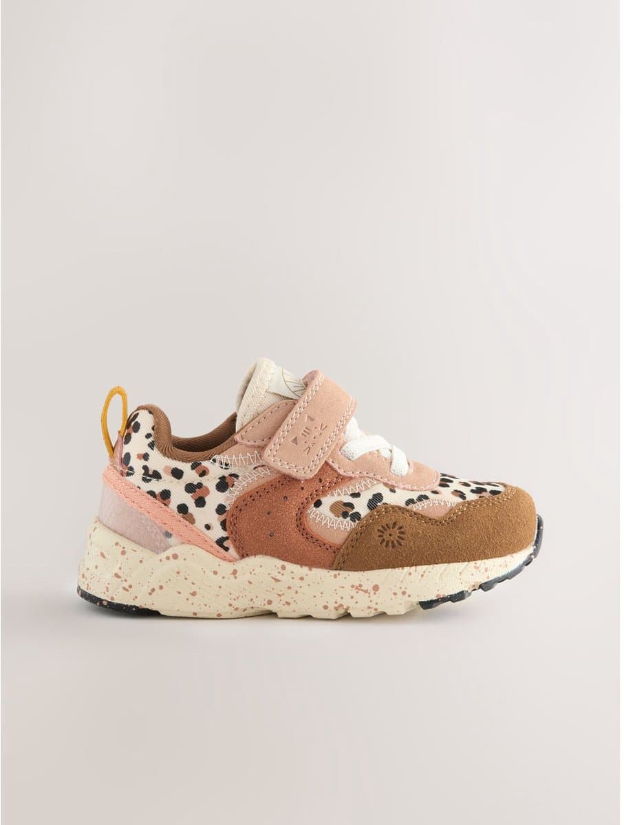 Next Sneakers met klittenbandsluiting, elastische veters en brede pasvorm (G)