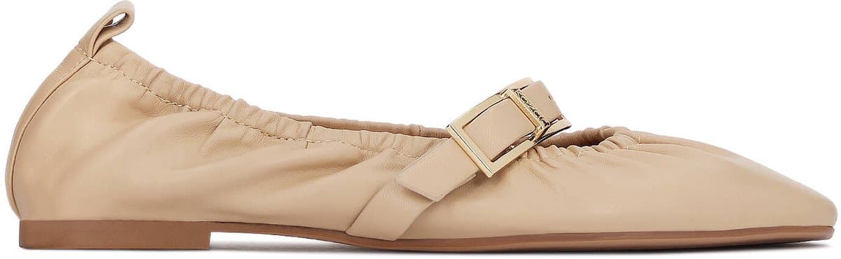 Soft leather ballerinas with decorative strap