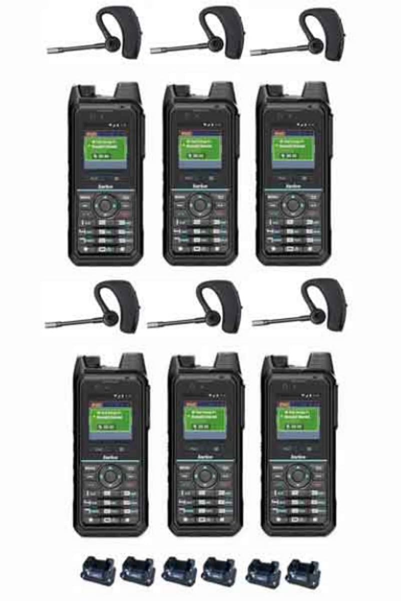 Set van 6 Inrico T330 4G LTE Zello Smart Portofoon IP68 met tafellader en Bluetooth oortje
