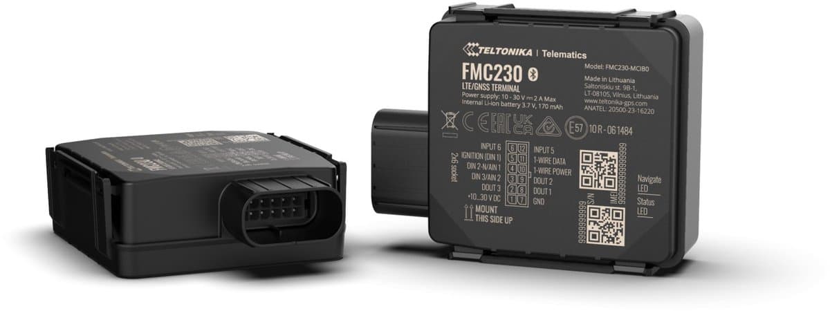Teltonika FMC230 Waterproof LTE CAT 1 Universeel GPS-tracker Zwart