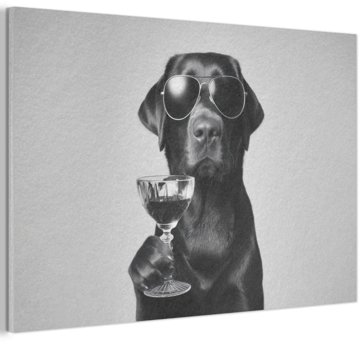 Akoestisch wandpaneel 60x40 cm - Vilt schilderij Hond - Zwart - Wijnglas - Zonnebril - Akoestische panelen - Geluidsdempende wanddecoratie - Geluidsisolatie woonkamer - Muurdecoratie geluidspanelen
