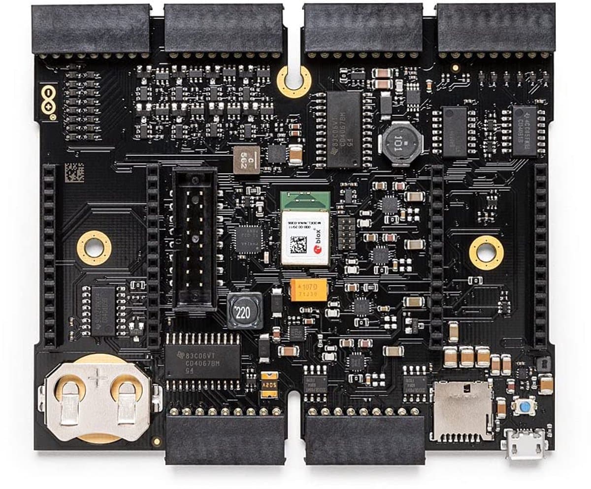 Industriële Controller - Edge Computing - Real-time Data - Robuuste Connectiviteit - 6 x 11 x 30 cm - Zwart