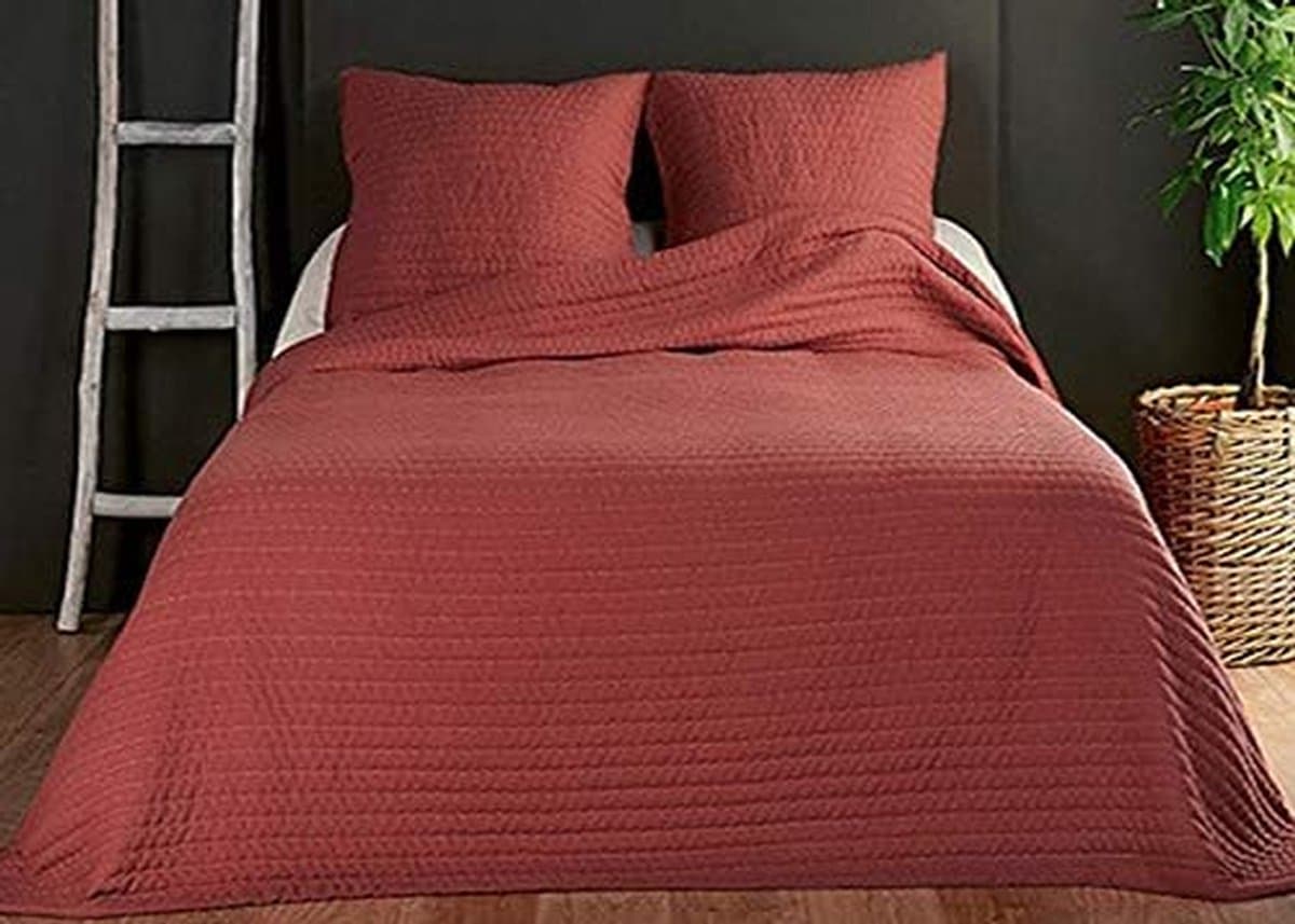 Gewatteerde Sprei - Bedsprei Dekbed - Slaapkamer Decoratie - Zachte Polyester Stof - 180 x 240 cm - Roest