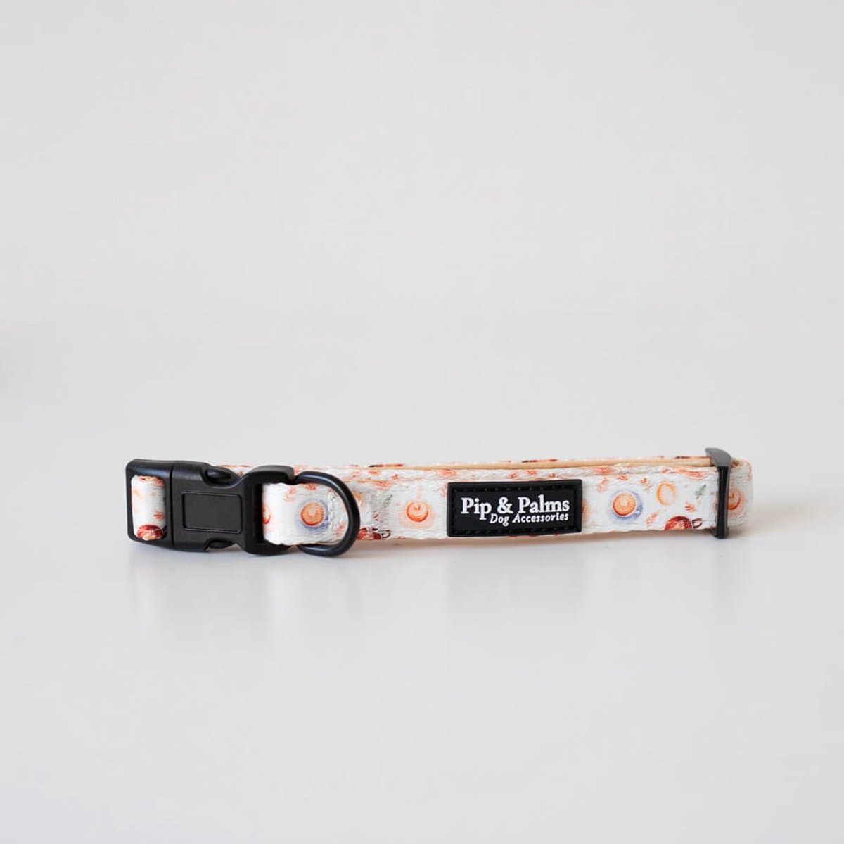 Pip & Palms - Honden Halsband Coffee Lovers - Wit - Maat L (41–66 cm) - 2,5cm breed - Comfortabel & Stijlvol - Hondenhalsband - voor Grote honden