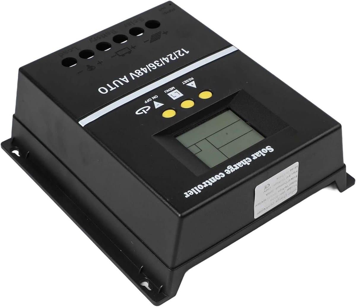 Solar Laadregelaar - Batterij Regulator - Zonne-energie Systeem - Automatische Spanningsherkenning - 20x20x10 cm