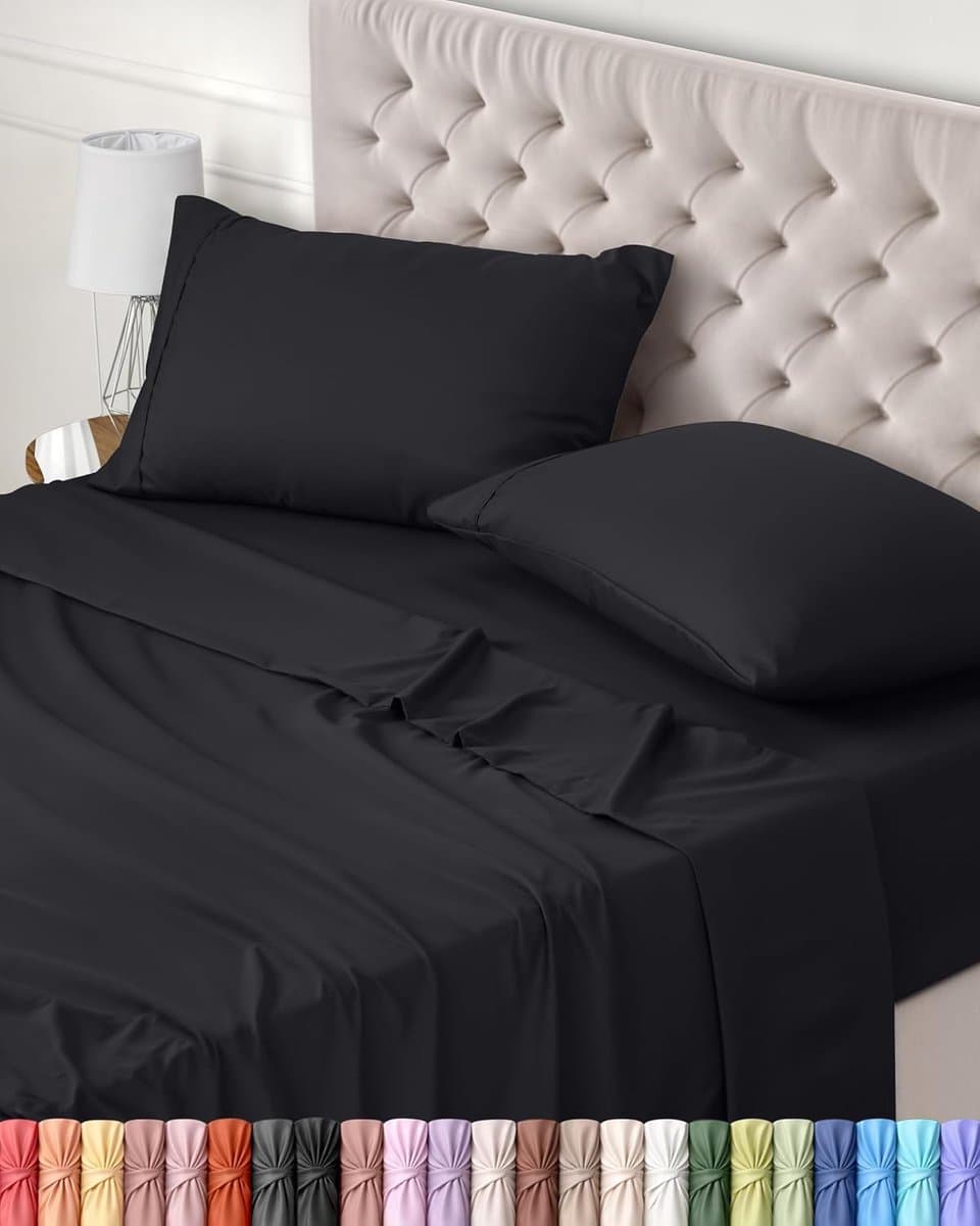 Famanu – 4-delige beddengoedset voor bedden van 150 x 200 cm, zwart, met 1 hoeslaken en 2 kussenslopen