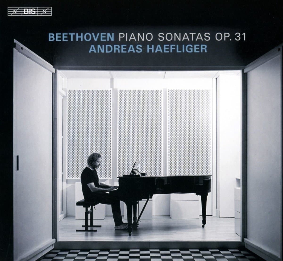 Andreas Haefliger - Piano Sonatas Op 31 (SACD)