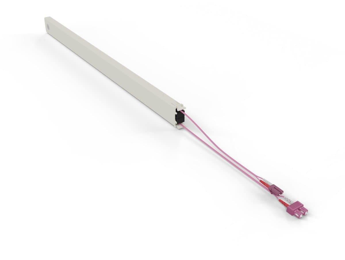 PATCHBOX CONE46OM412 InfiniBand en Glasvezelkabel 2,5 m LC SC LC/SC Roze