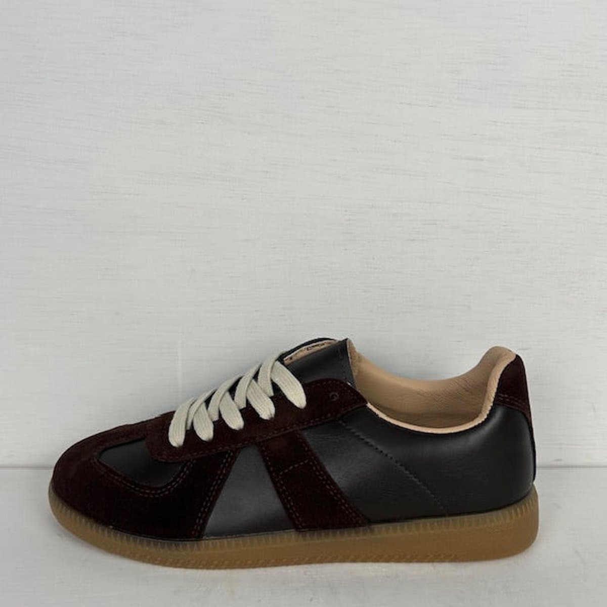 Gave sneakers met lage retrozool donkerbruin Bruin / 40