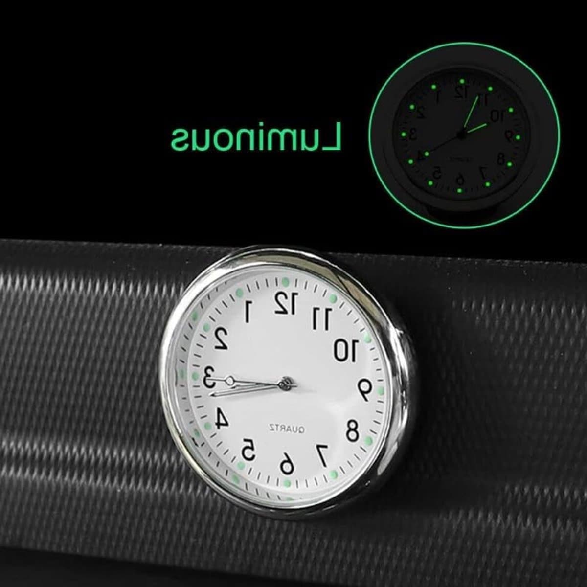 Witte ronde autoklok met verlichting, zelfklevend en quartz, geschikt voor elke auto met ventilatieclip