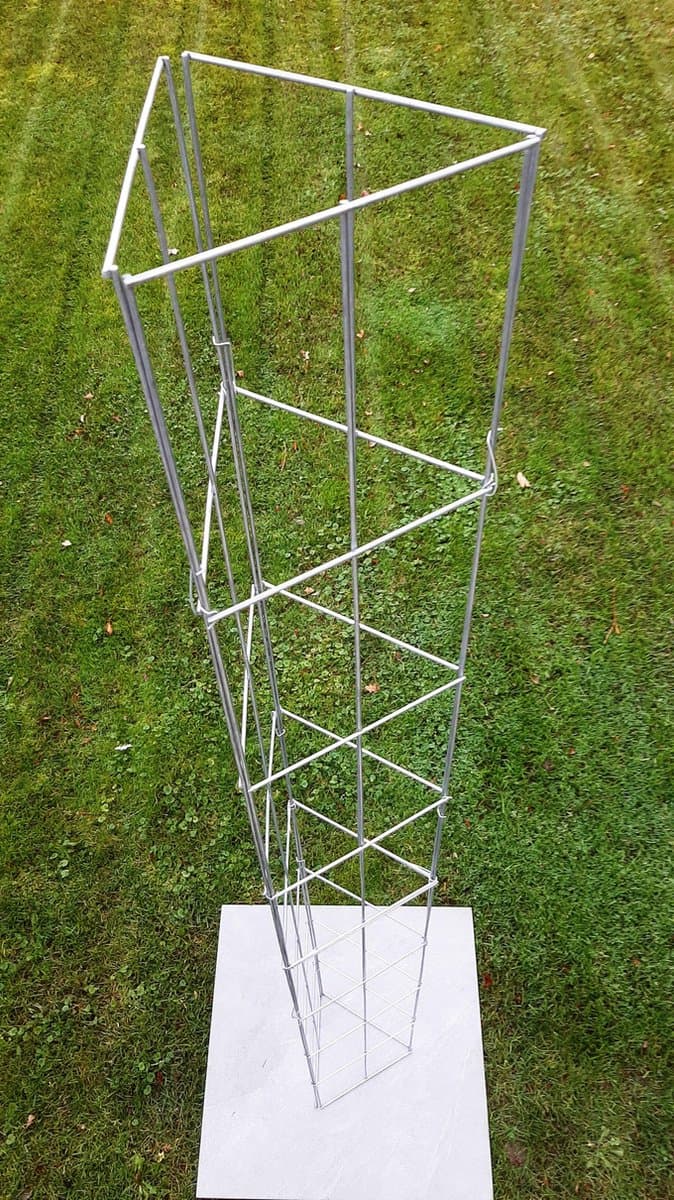 3X Plantenklimrekken - Tuinrek - Plantensteun - driehoek 1952 mm lang zonder pootjes