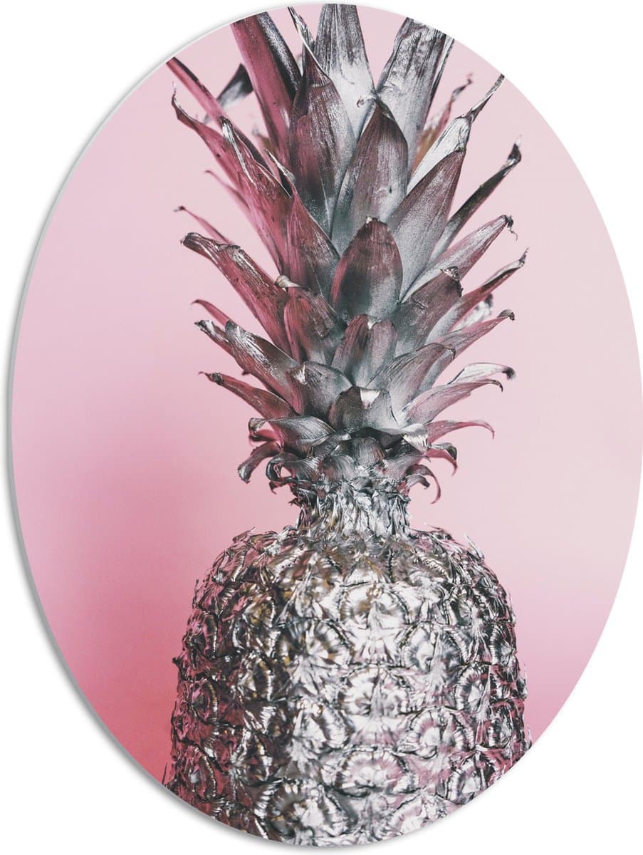 PVC Schuimplaat Ovaal - Zilveren Ananas met Roze Achtergrond - 51x68 cm Foto op Ovaal (Met Ophangsysteem)