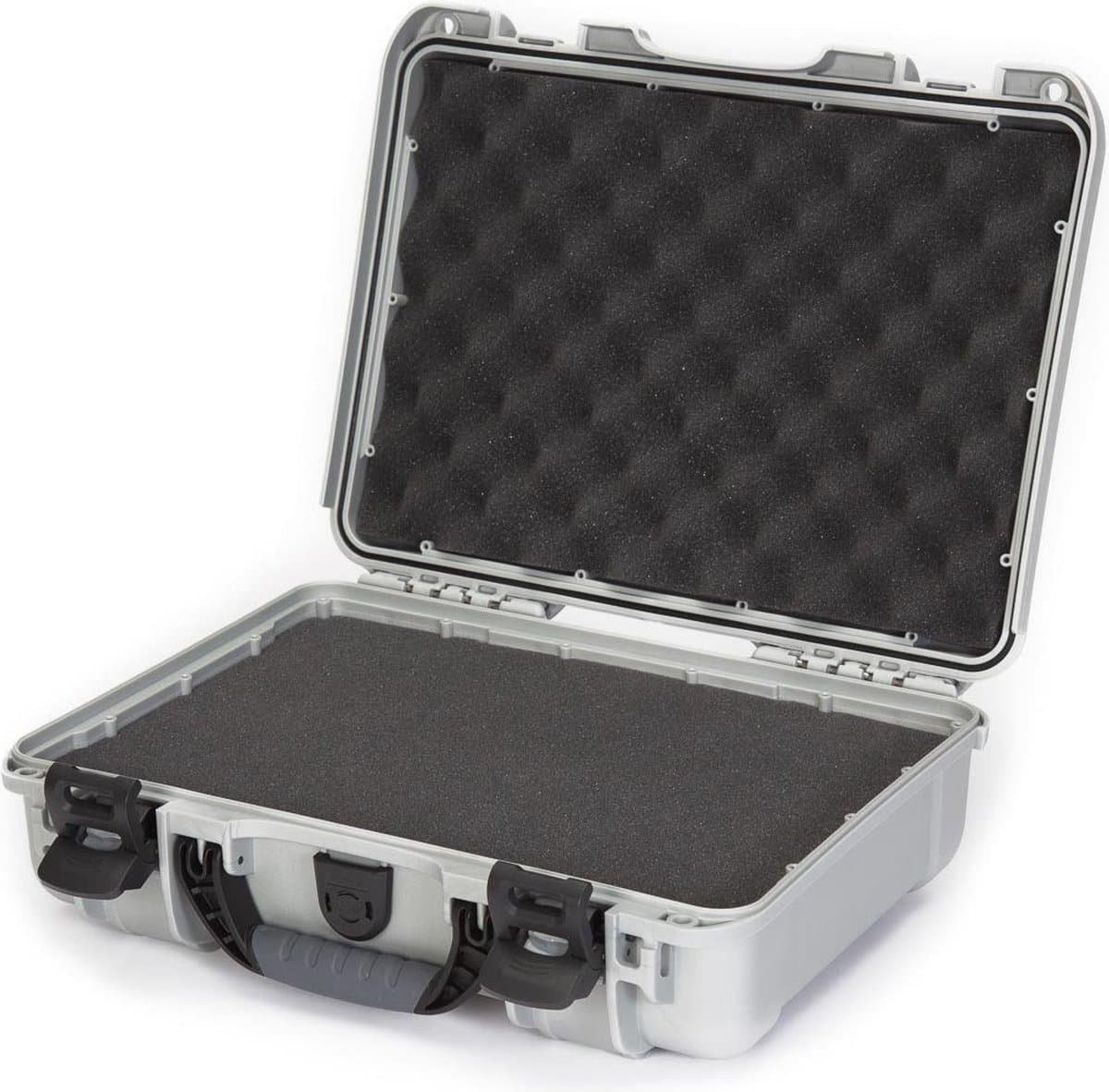 Nanuk 910 Case with Foam - Silver