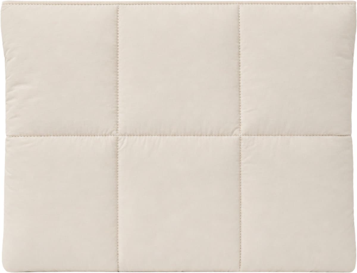Mastersøn Puffy Laptophoes 15 / 16 inch – Geschikt voor MacBook Air & Pro – Laptop Sleeve met Accessoirevak – Waterafstotend – Beige - Ivory