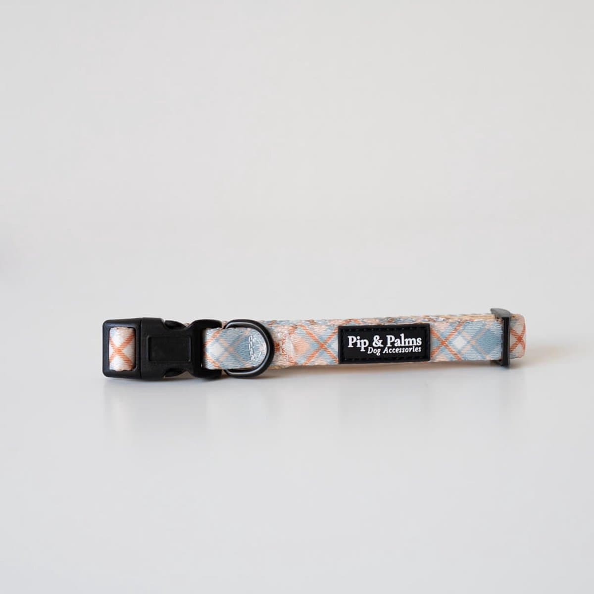 Pip & Palms - Honden Halsband Pawsome Plaid - Blauw - Maat M (33–51 cm) - 2cm breed - Comfortabel & Stijlvol - Hondenhalsband - voor Middelgrote honden