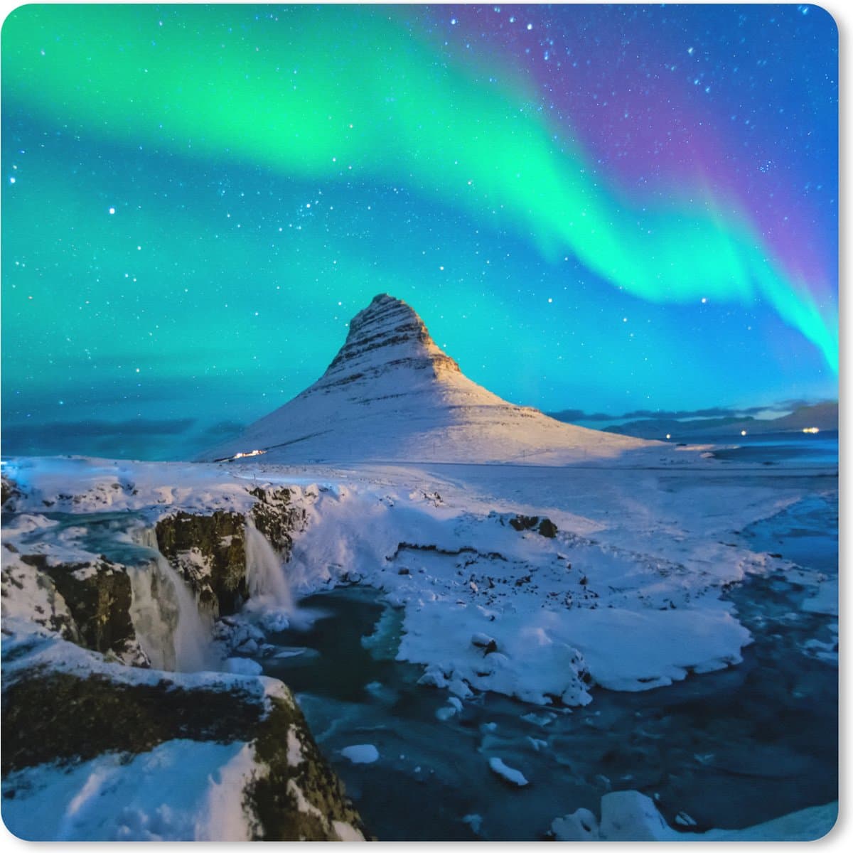 Muismat XXL 80x80 cm - Bureau onderlegger - Bureau mat Noorderlicht - Berg - IJsland - Bureaumat - Gaming mousepad xl - Bureaulegger groot - Computer deskmat