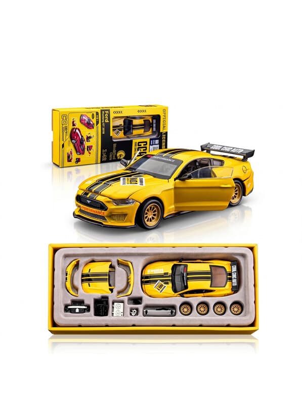 CCA1:42 2018 Ford Mustang GT Geel klassiek modelauto – doe-het-zelfkit, met openingselementen en verwisselbare onderdelen; een verzamelbaar model en display-speelgoed