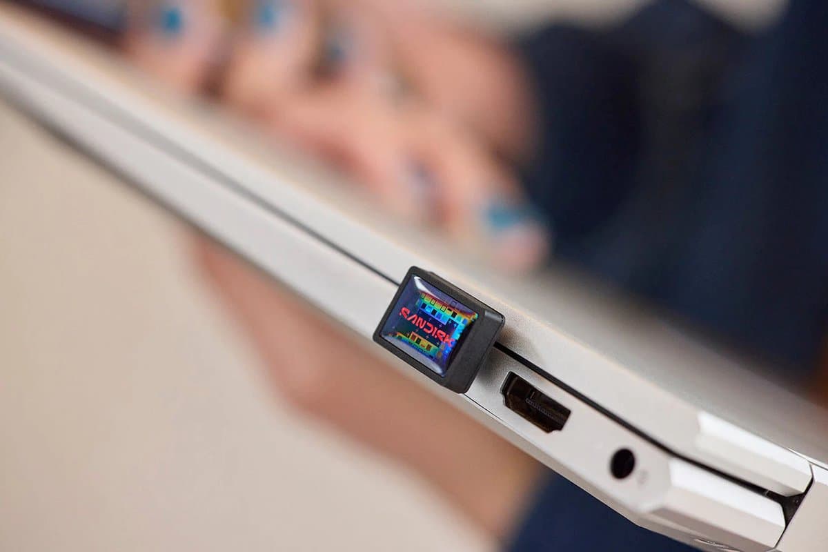 SANDISK Extreme Fit USB-C Flash Drive 1TB
