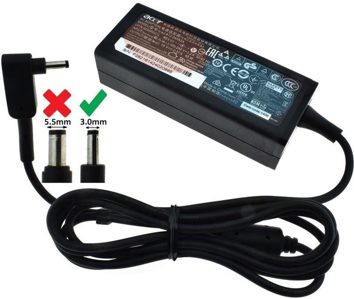 Acer NP.ADT0A.077 netvoeding&inverter tot 45 W zwart