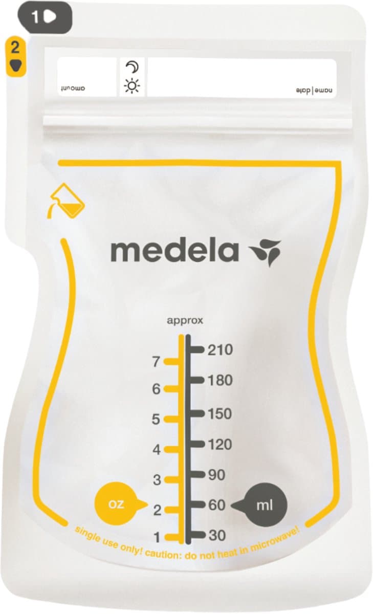 Medela Moedermelk Bewaarzakjes - 25 stuks - Lekvrije Borstvoeding Zakjes met Dubbele Zipsluiting en Schenktuit - BPA-vrij en Recyclebaar