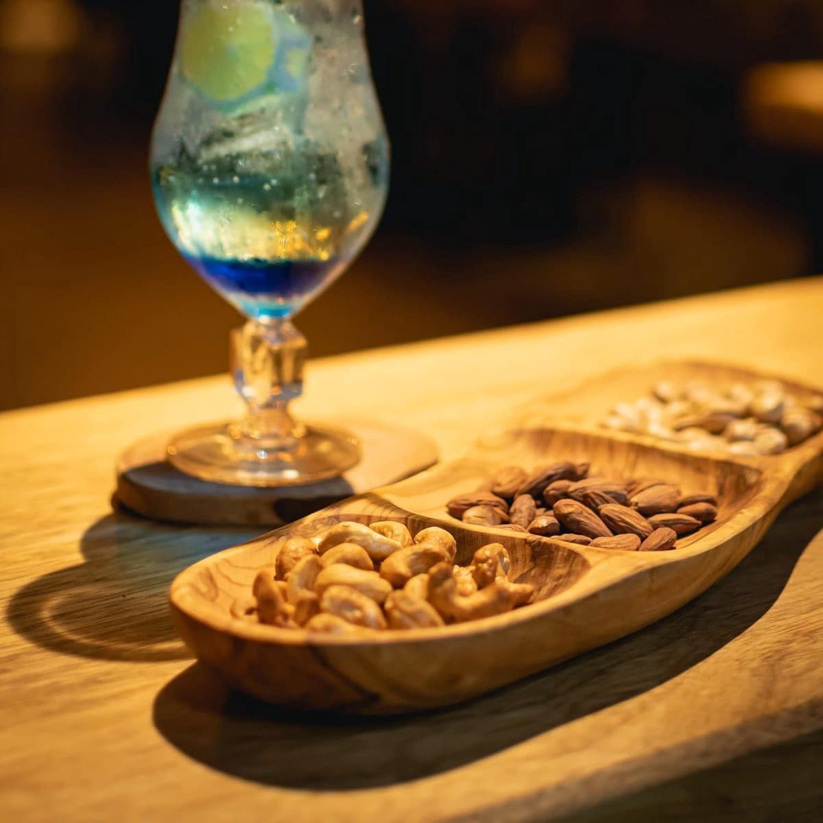 Stunq® Handgemaakte Olijfhouten Snackplank met Compartimenten voor Olijven, Noten en Meer