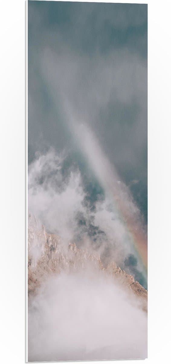 PVC Schuimplaat- Regenboog met Mist boven Rotsen - 30x90 cm Foto op PVC Schuimplaat