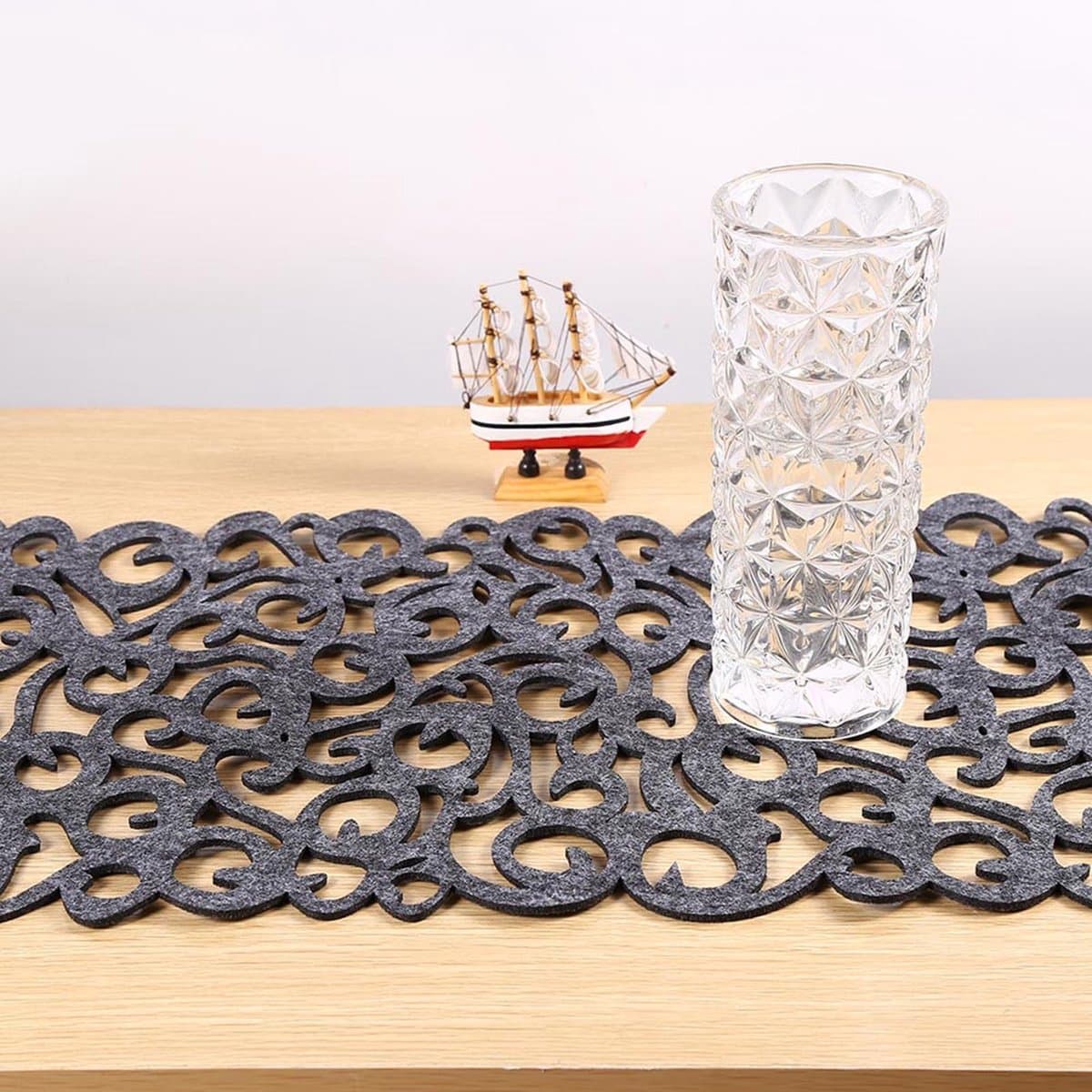 Cosensi - Dailygoody - Tabletop Runners - Tafelkleed - Elegant en duurzaam - Grijs - Placemats - Perfect voor elke gelegenheid - Huidvriendelijk materiaal