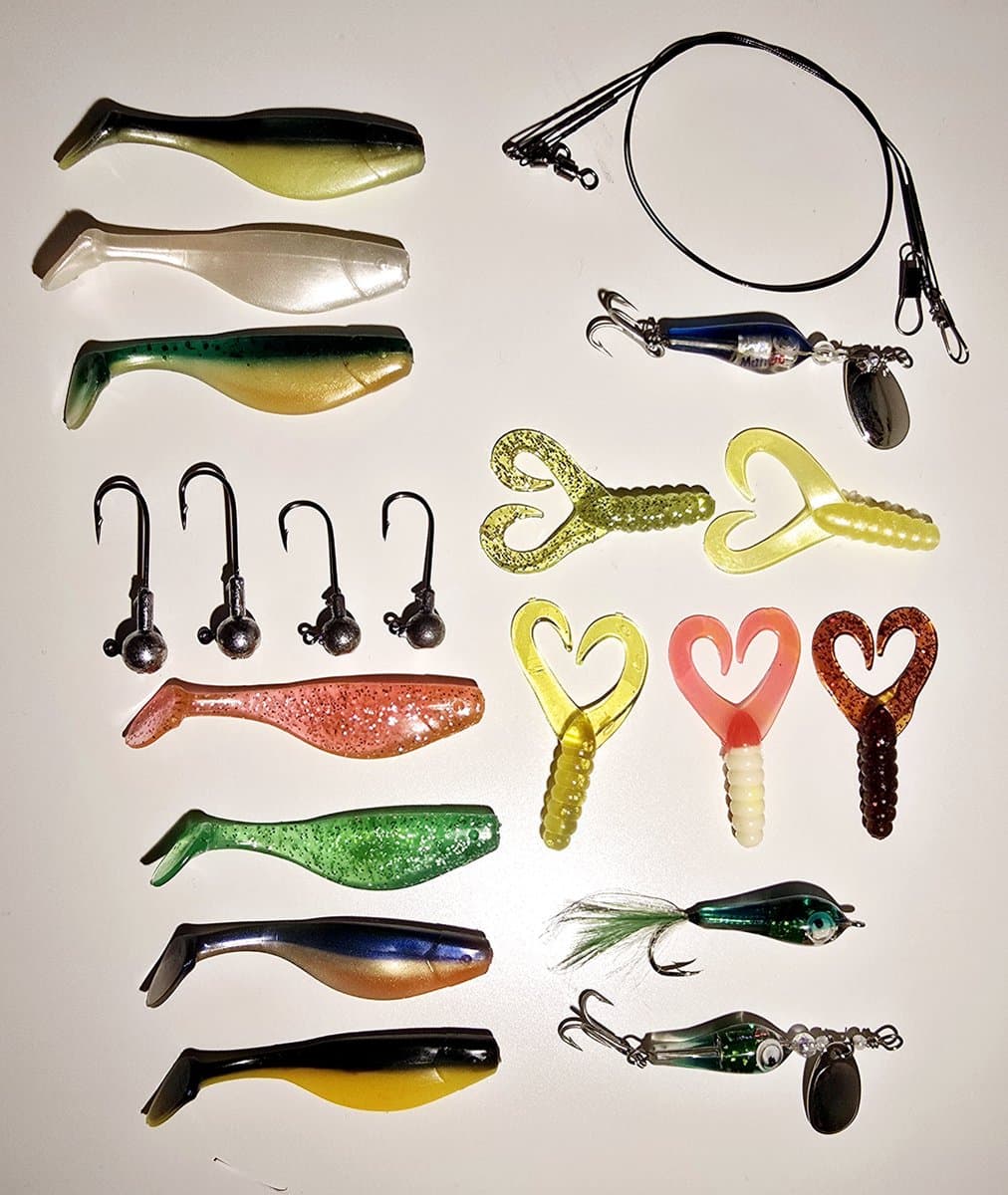 Qatrixx Kunstaasset light 21 delig - 4 tot 5 gram - Jigheads - Staaldraad - Inclusief tackle box - Streetfishing