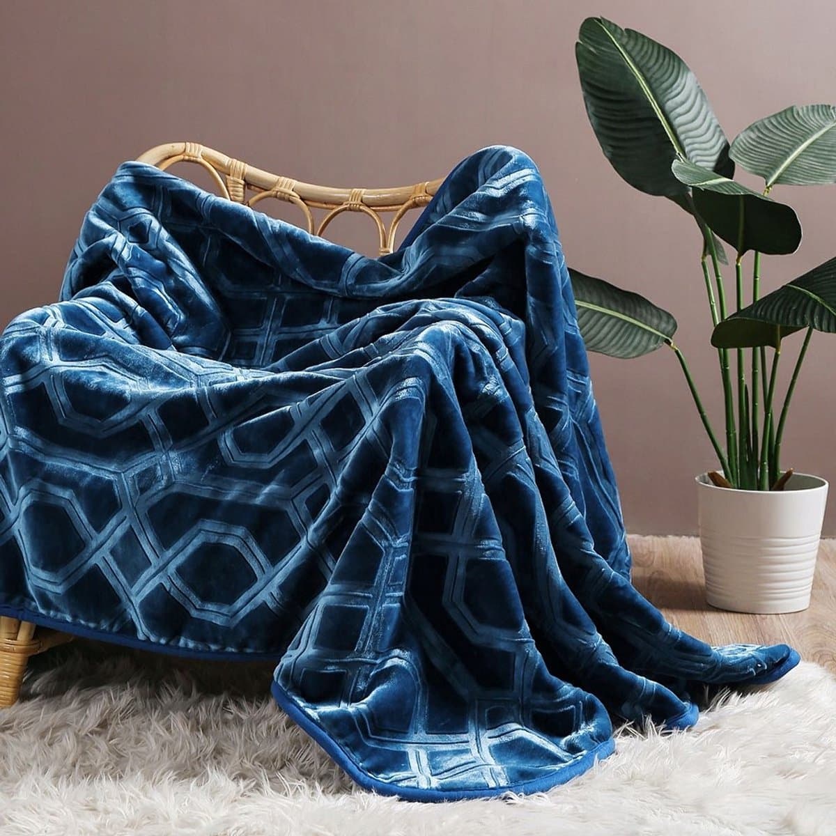 Luxe Acryl Plaid 160x200cm Vito - Geometrisch Patroon - Navy Blauw