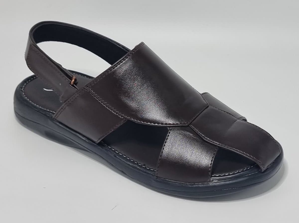 Millat - Sandalen Heren - Lichtgewicht Heren Sandalen - Cadeau voor Hem - Zacht Voetbed - Dichte Neus - Klittenband Sluiting - Bruin - Maat 40