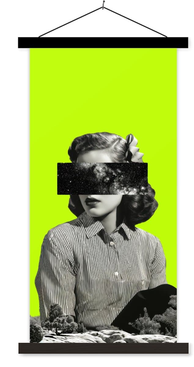 Posterhanger incl. Poster 60x120 cm - Schoolplaat - Vrouw - Sterrenhemel - Groen - Textielposter - Zwarte latten