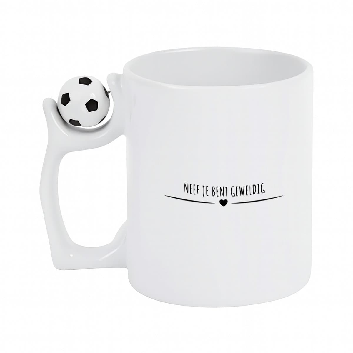 Hacebo® - Neef je bent geweldig koffiebeker met voetbal wit - Neef - cadeau neef - thee mok - koffie beker - Leuk cadeau voor je neef om te geven - verjaardag neef - koffiemok - 330 ML