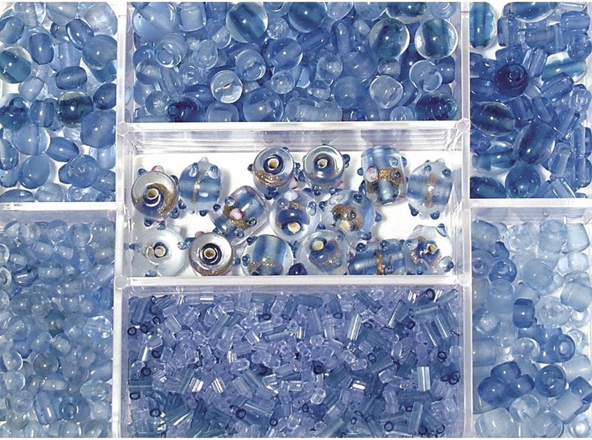 Rayher Glaskralen lichtblauw - 115 gram in 7-vaks opbergbox/sorteerbox - kralen - DIY sieraden maken - Hobby/knutselmateriaal