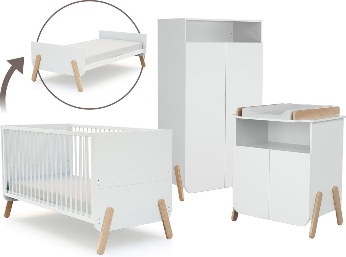 AT4 - Babyslaapkamer met bed, luiertafel en kledingkast PIRATE in hout Wit en Beuken